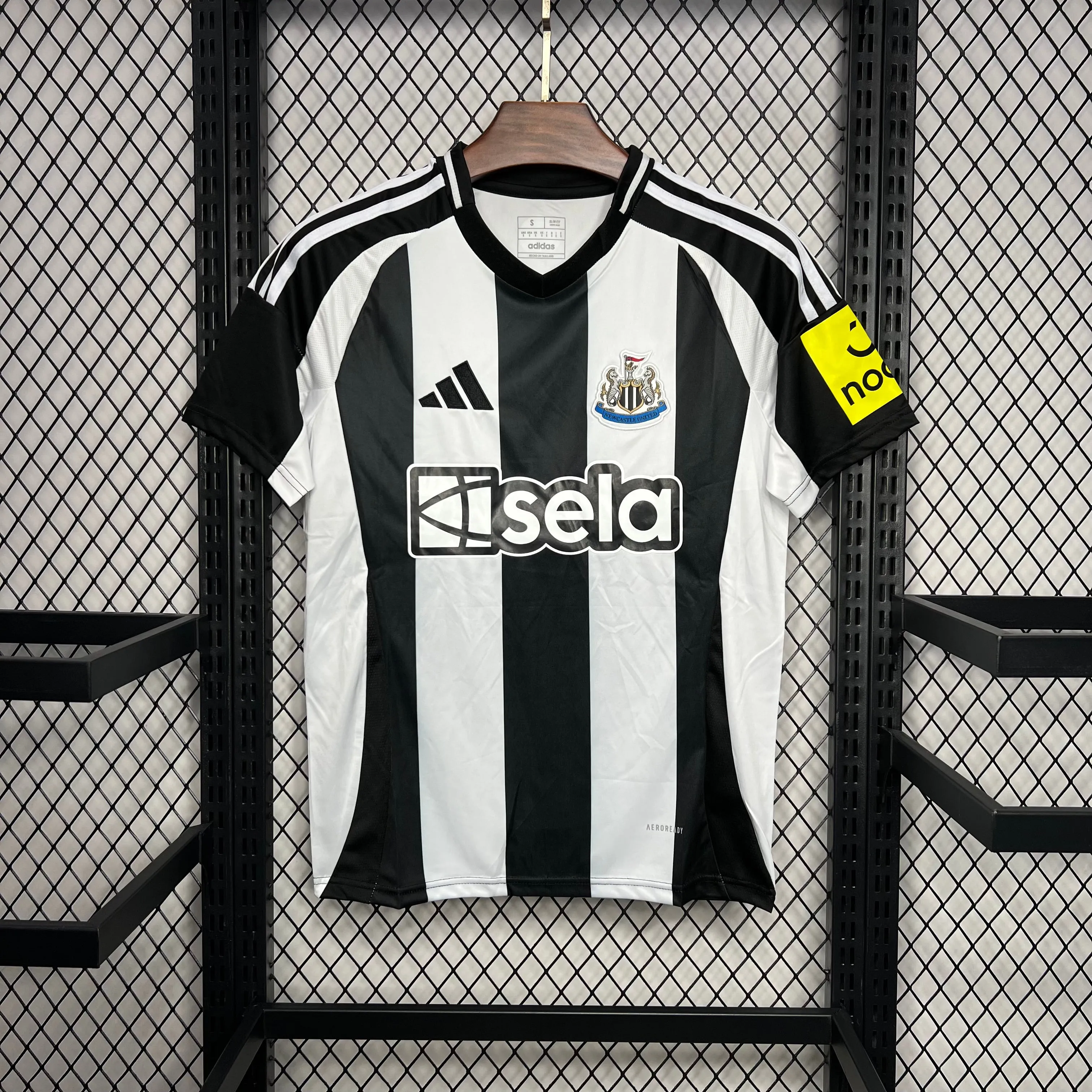 2024-25 Newcastle Home Football Shirts