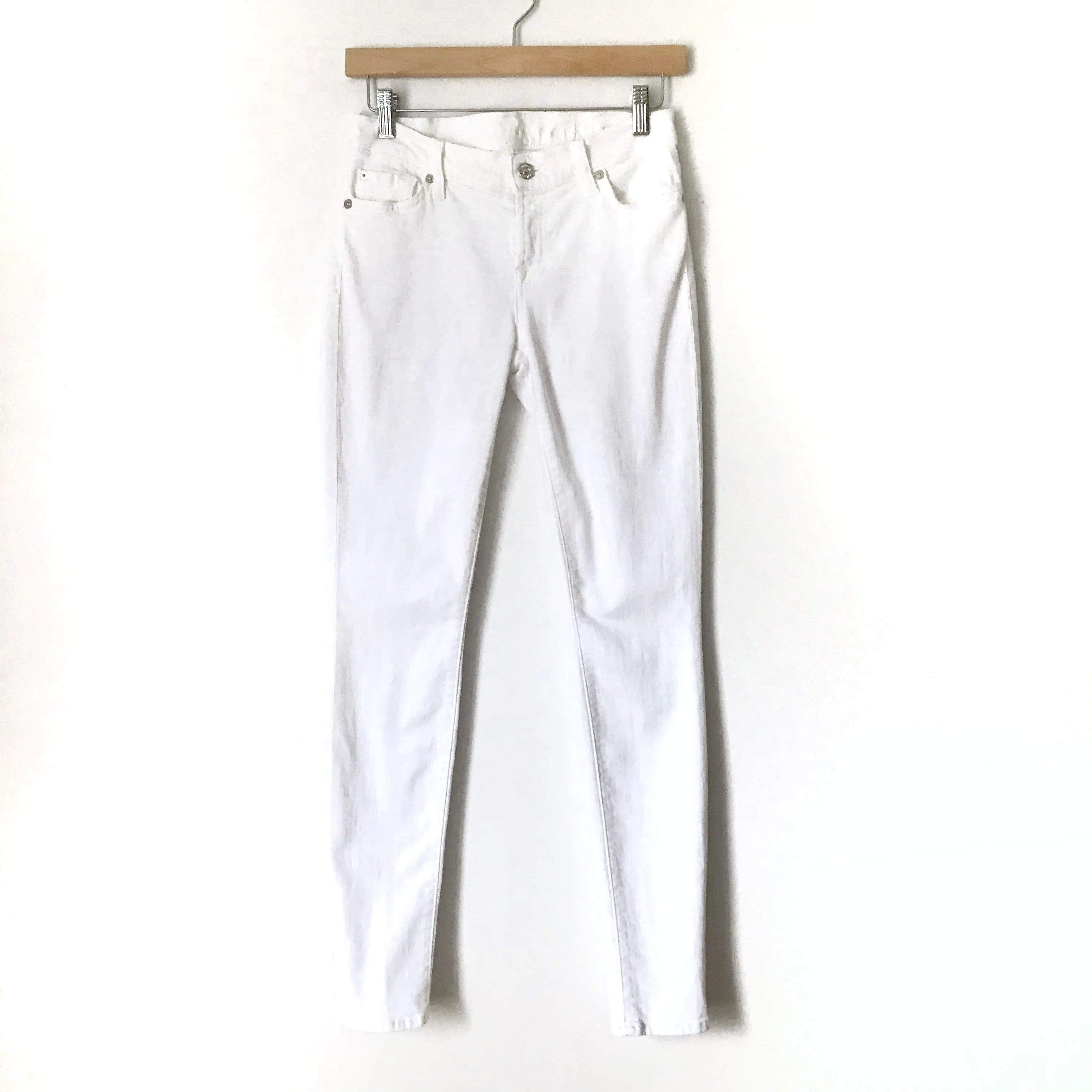 7 For All Mankind White Skinny Jeans- Size 26 (Inseam 29 1/2”) see notes