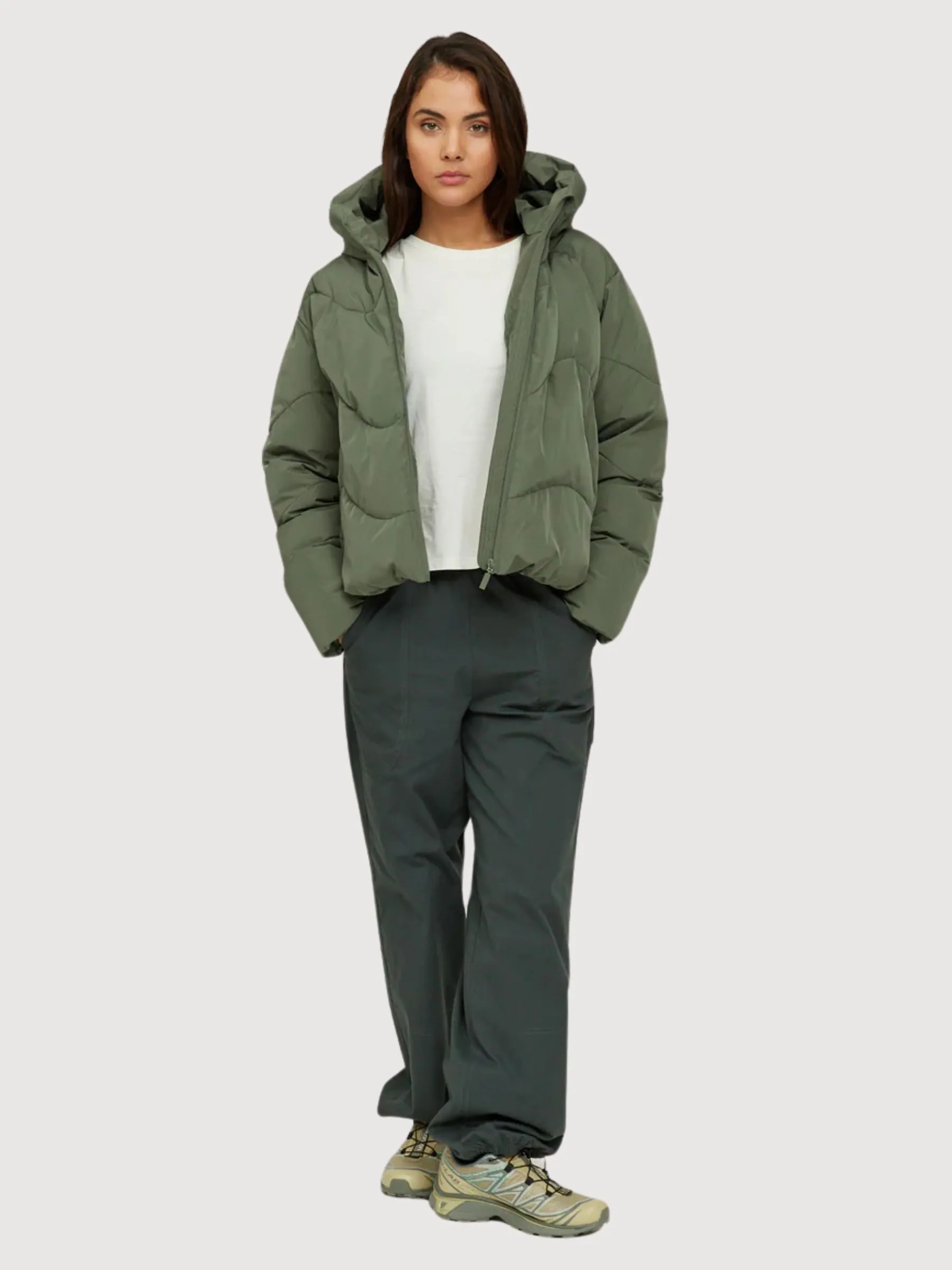 Dana Woman Puffer Jacket Thyme | Mazine