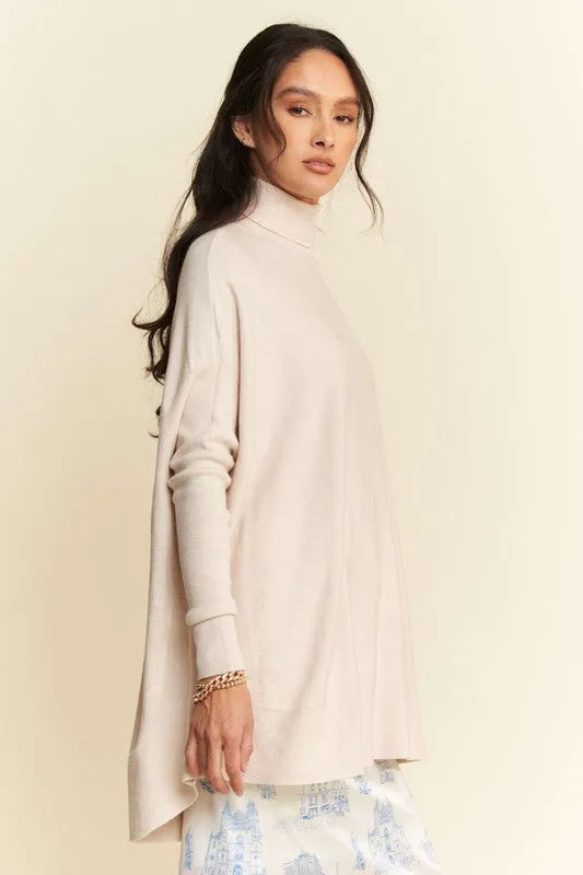 Davi & Dani High-Low Turtleneck Long Sleeve Knit Top