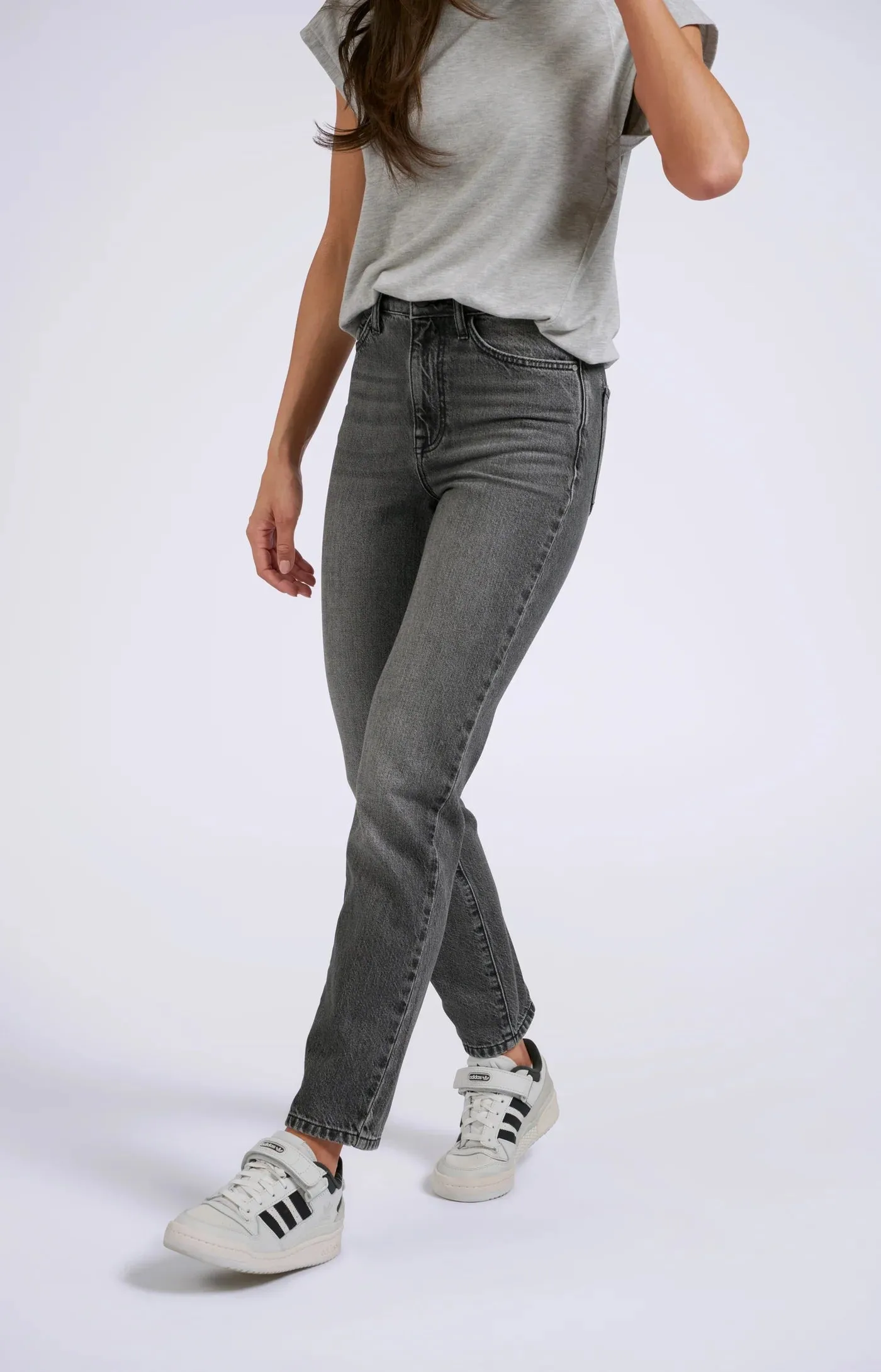 High Waist Straight Leg Jean in Dark Grey