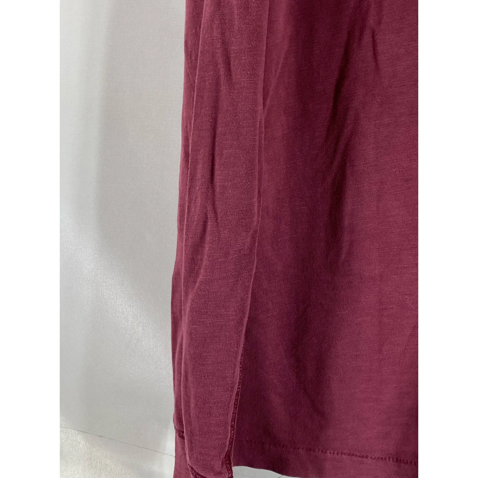 J. CREW Men’s Burgundy Garment-Dyed Slub Cotton Henley Long Sleeve Shirt SZ L