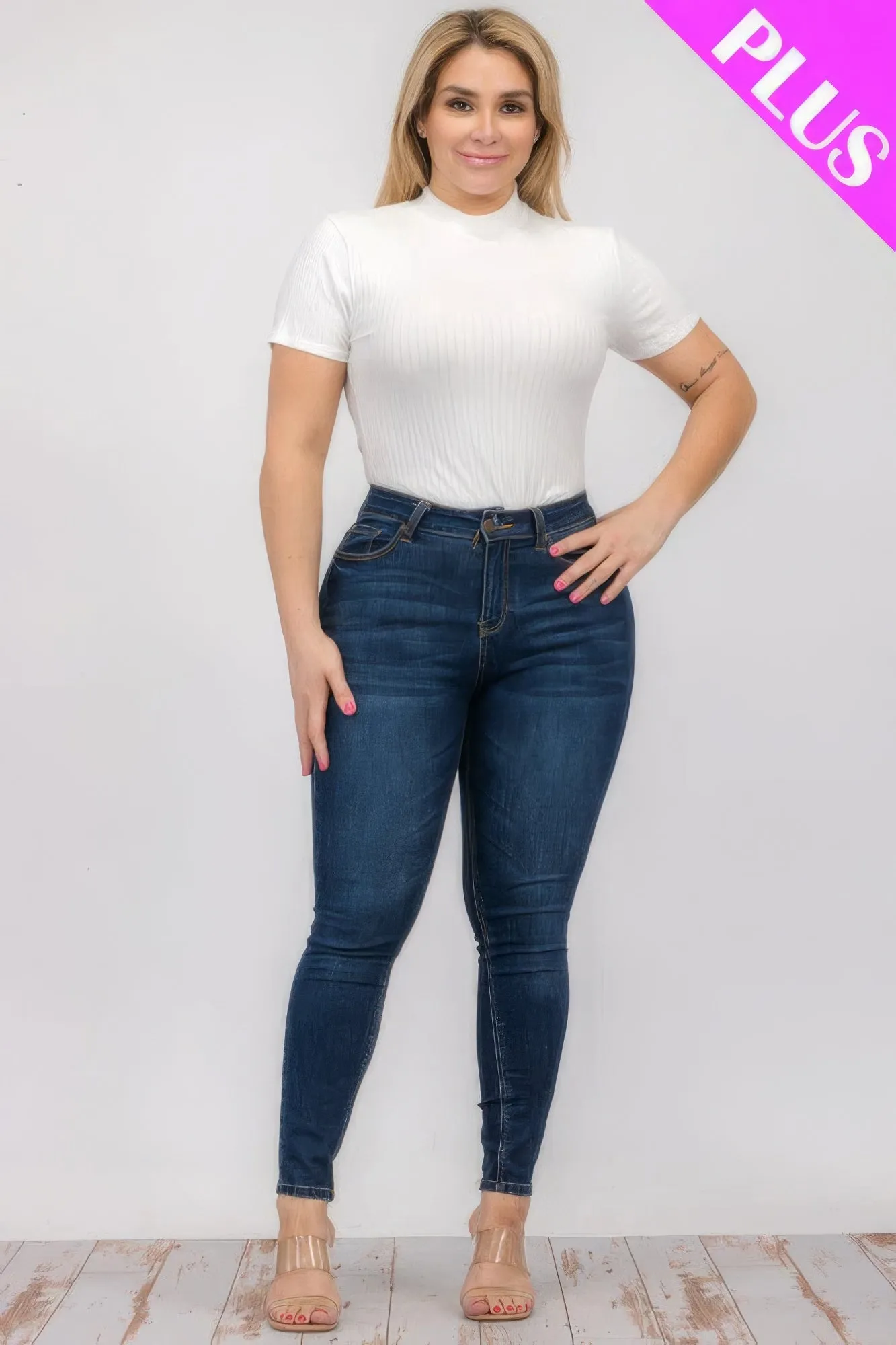 Plus Size Ribbed Short Sleeve Bodysuit