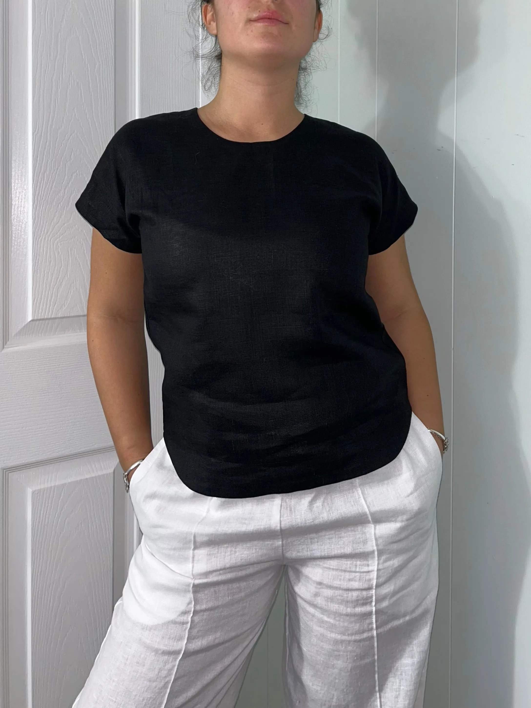 Scalloped Hem Linen Tee