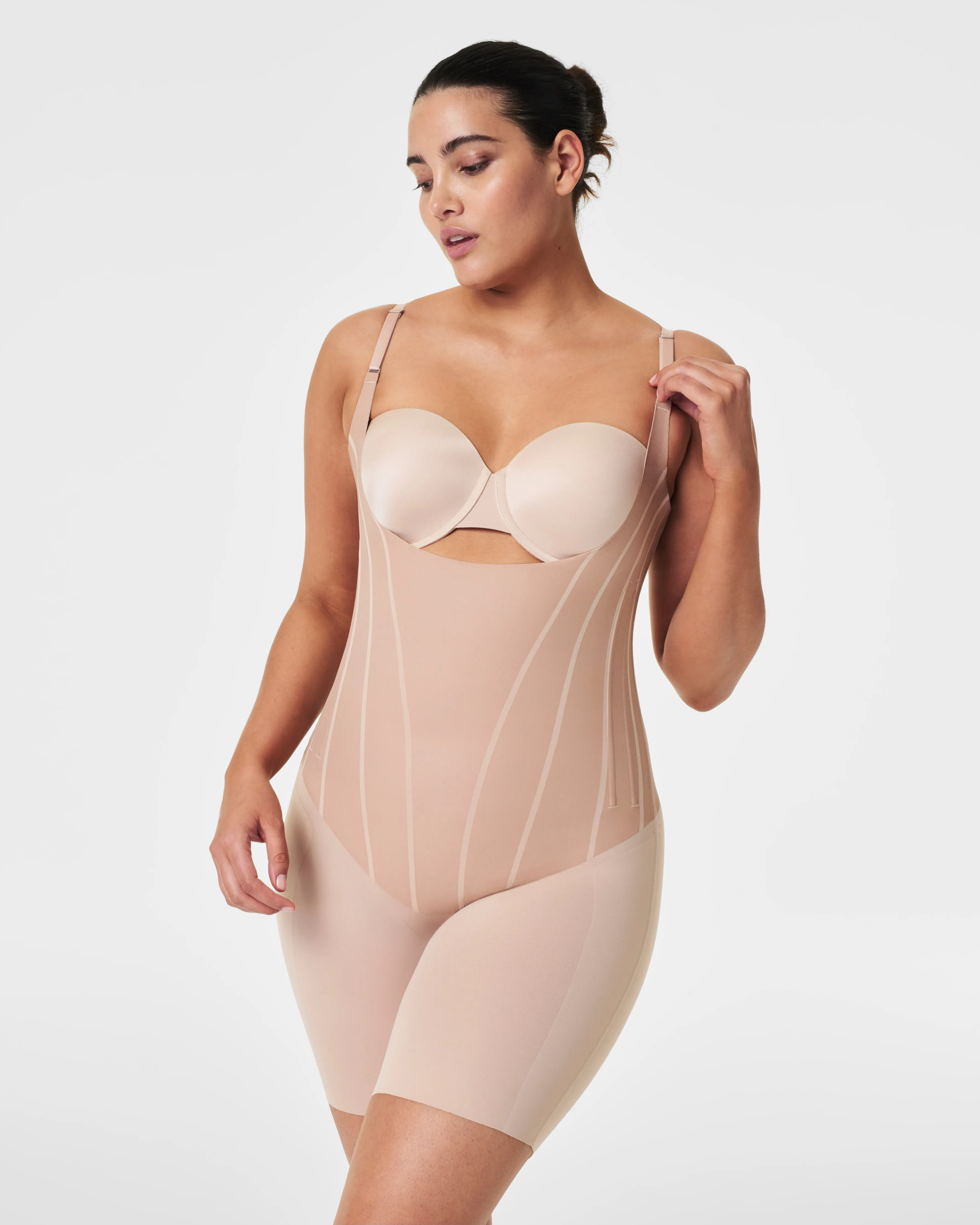 SPANXsculpt™ TotalContour Open-Bust Mid-Thigh Bodysuit