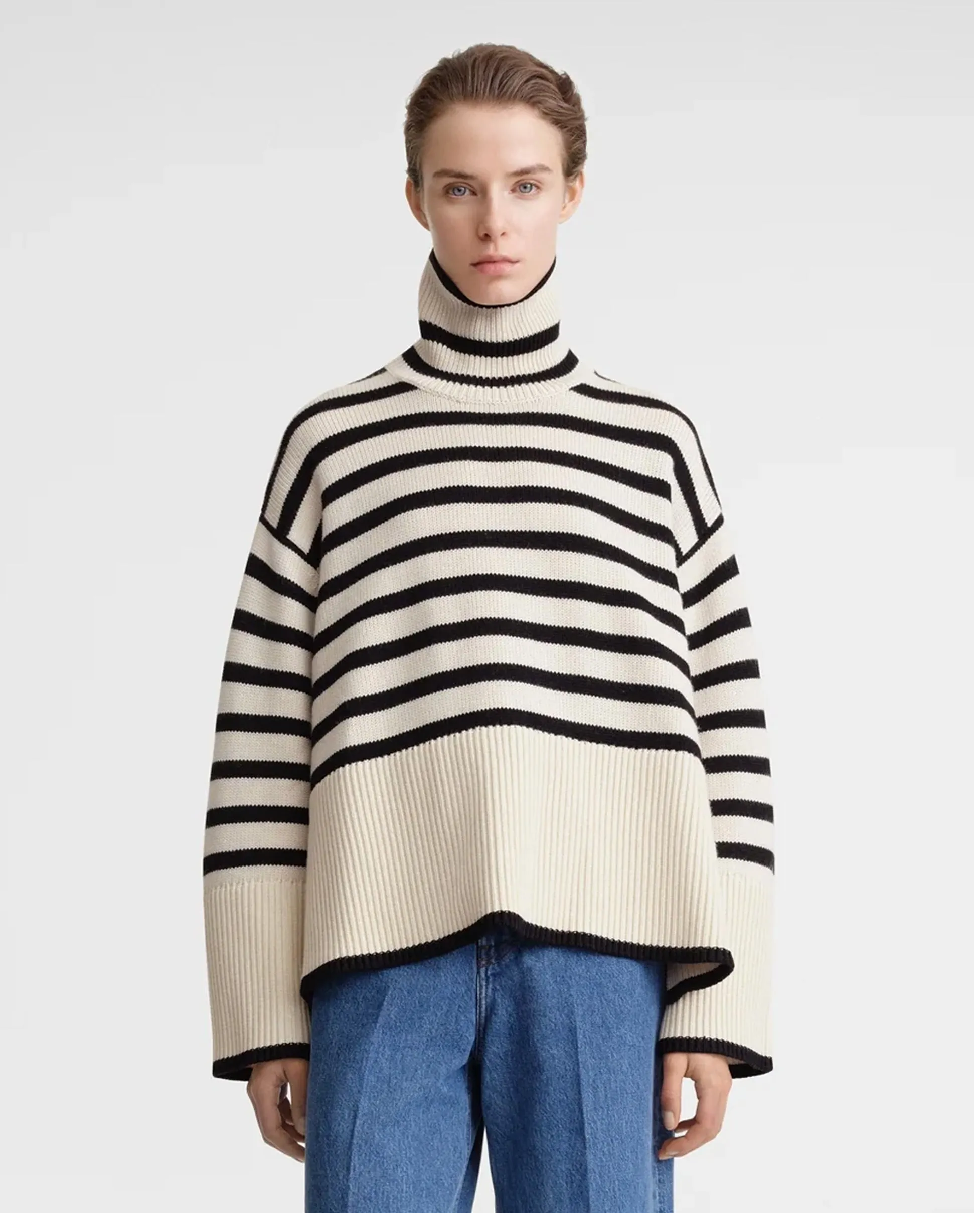 STRIPE TURTLENECK / SAND