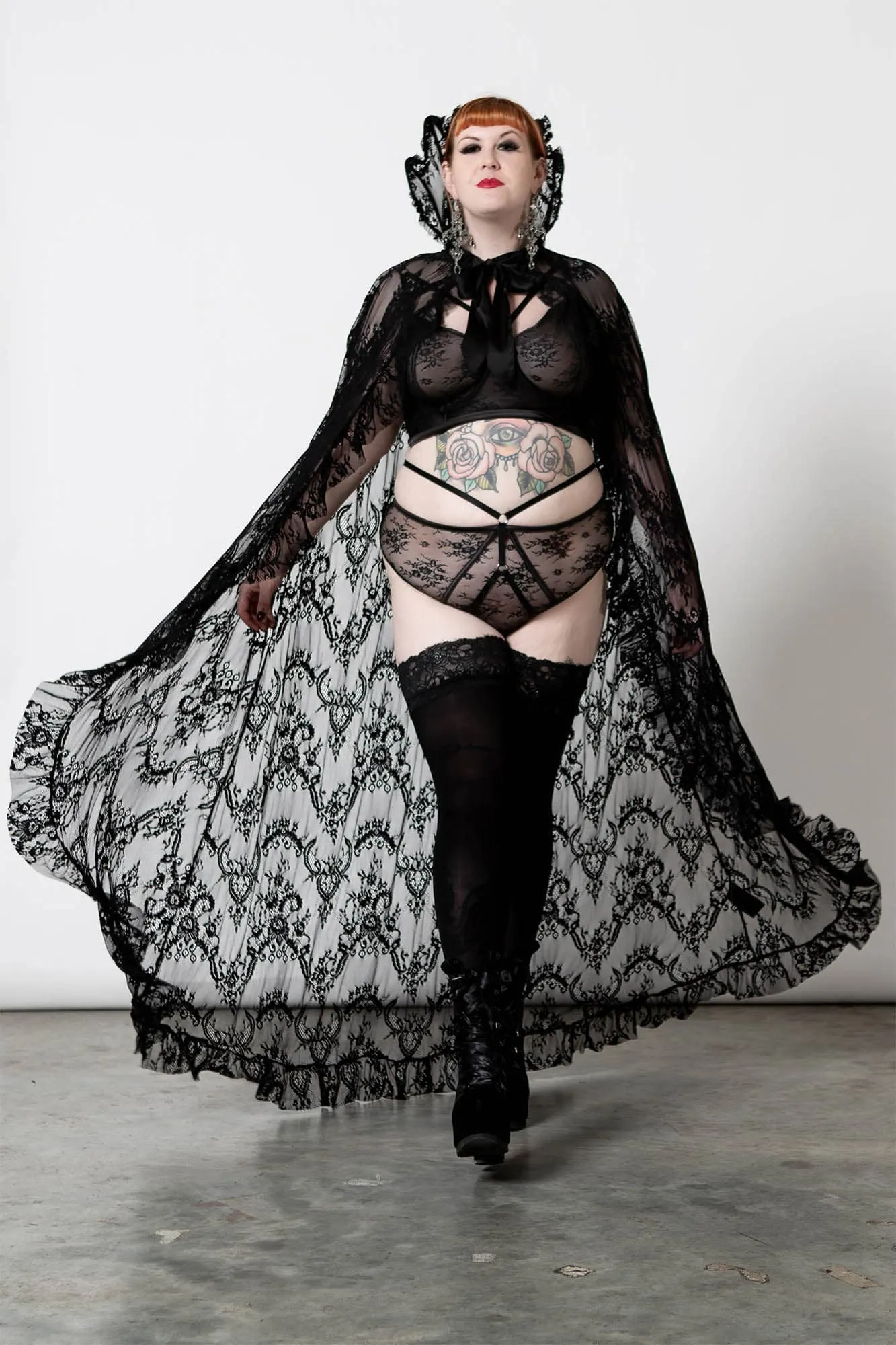 Vampyren Lace Cape [B]