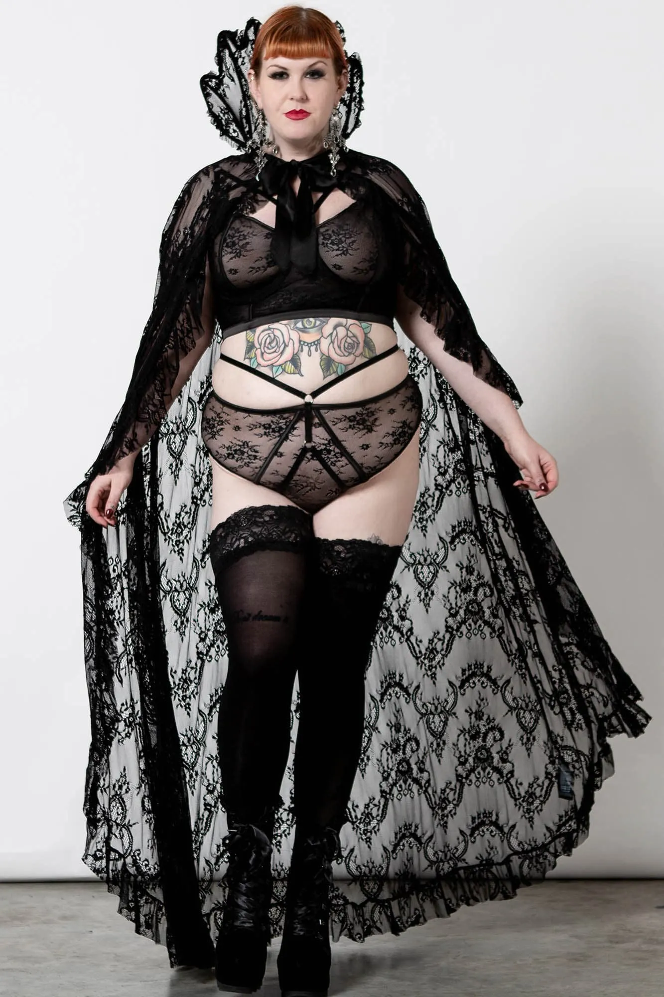 Vampyren Lace Cape [B]