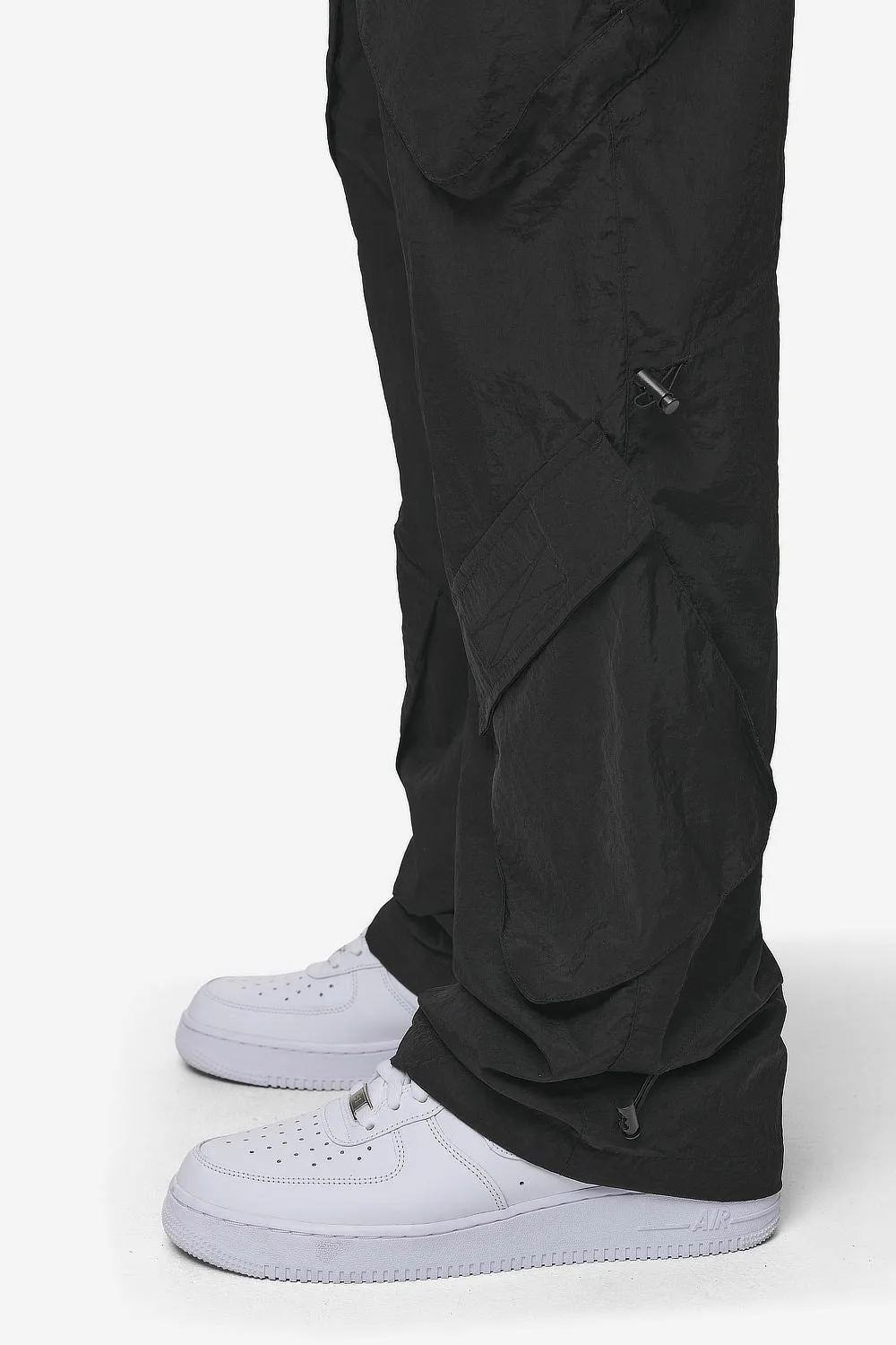 Varick Wide Tech Cargo Pants Black